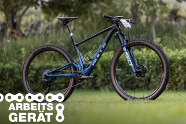 Arbeitsgerät – Cape Epic Edition: Bulls Wild Edge von Karl Platt