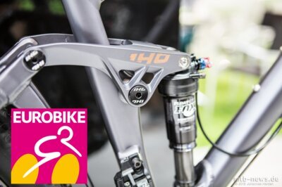 Eurobike 2012 – Centurion 650b-Prototyp und Numinis Carbon 29er, Merida ONE-FORTY 2013