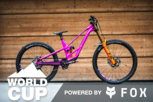 Downhill World Cup 2025 – Leogang: 9 DH-Boliden aus der Boxengasse – Powered by Fox
